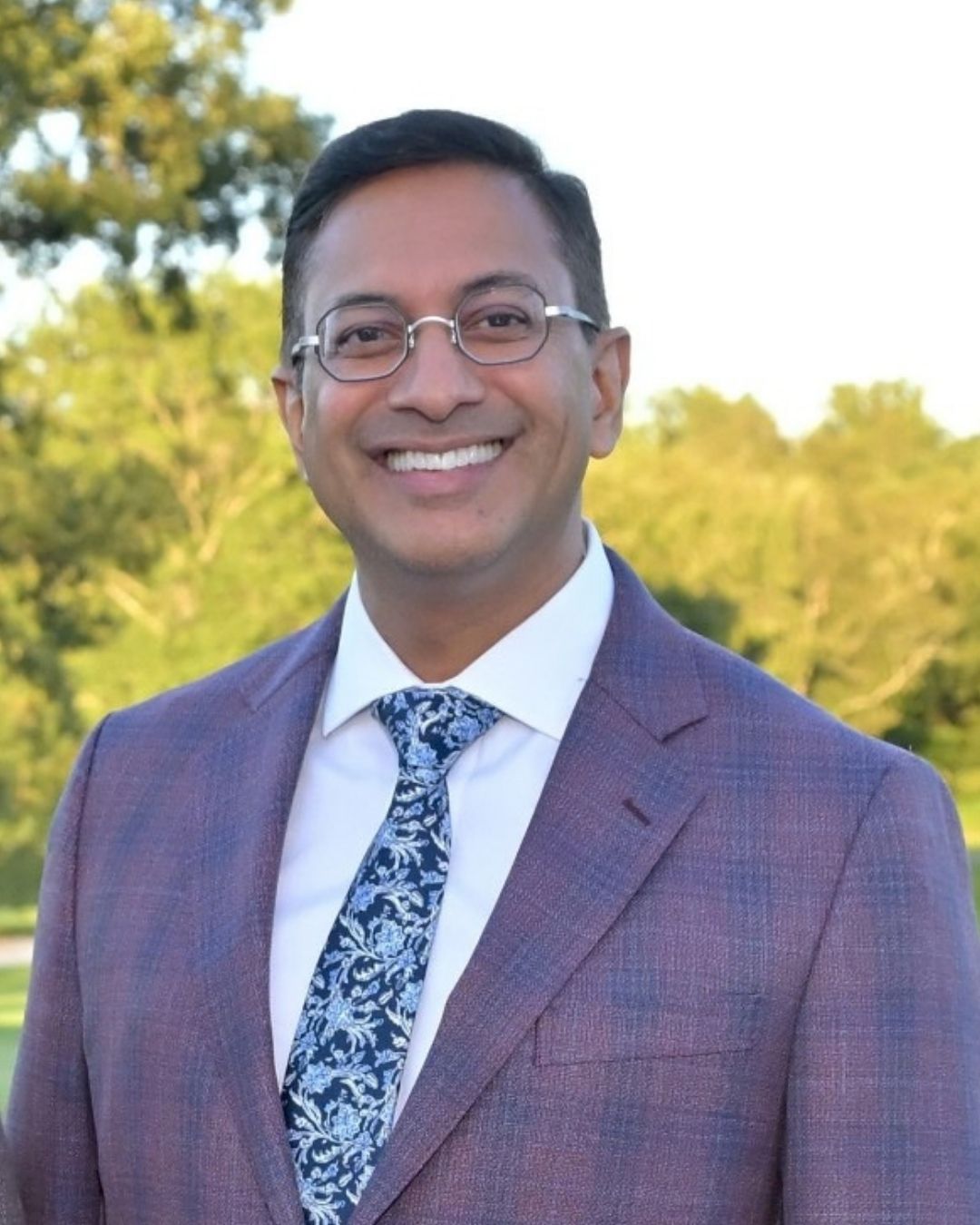 Dr. Mickey Sharma.jpg